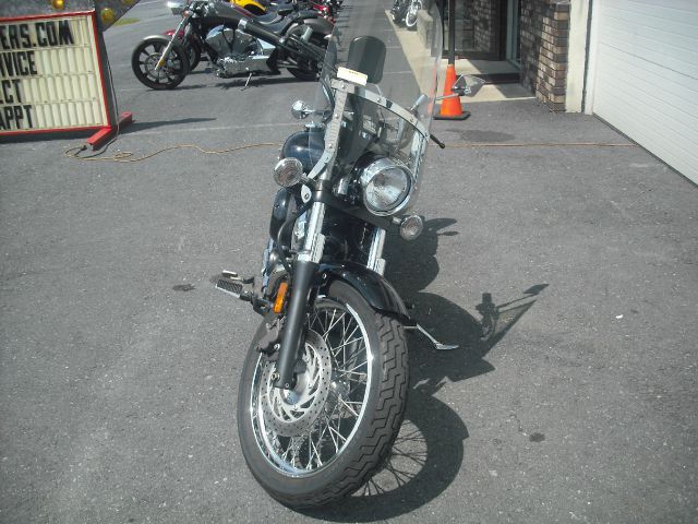 YAMAHA Vstar 650 14 Box MPR Motorcycle