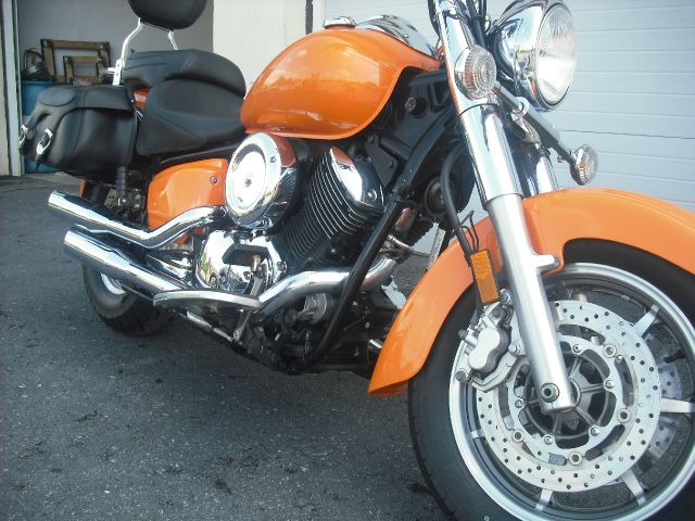 YAMAHA V Star 1100 2006 photo 2