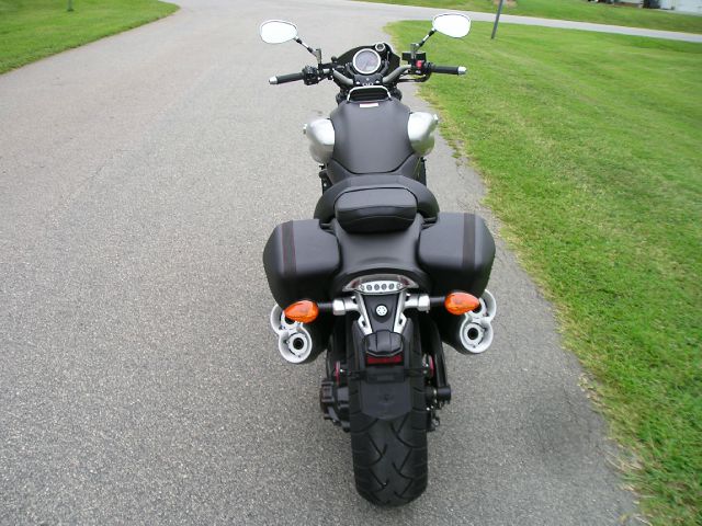 YAMAHA Vmax 2012 photo 1