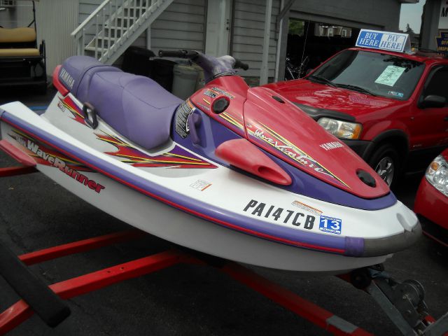 YAMAHA WAVERUNNER 1100 1997 photo 1