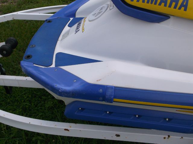 YAMAHA WAVE RAIDER 1995 photo 1