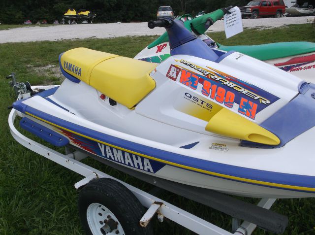 YAMAHA WAVE RAIDER 1995 photo 3