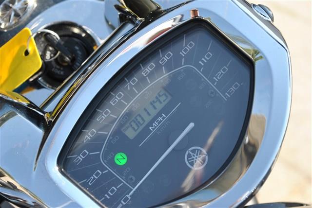 YAMAHA XVS1300 2009 photo 2