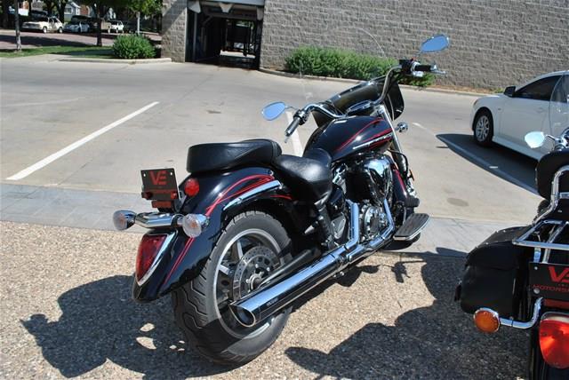 YAMAHA XVS1300 2009 photo 4