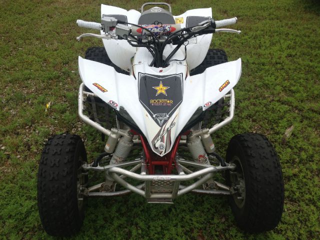 YAMAHA YFZ450 2004 photo 2