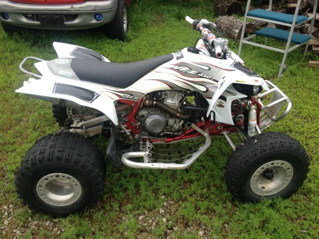 YAMAHA YFZ450 2004 photo 3