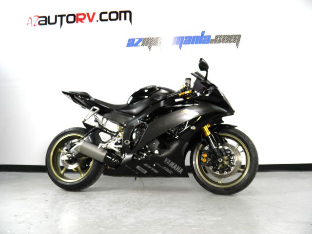 YAMAHA YZF-R6 RAVEN 2008 photo 4