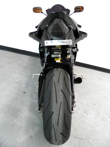 YAMAHA YZF-R6 RAVEN 2008 photo 13