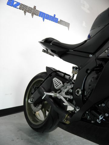 YAMAHA YZF-R6 RAVEN 2008 photo 14