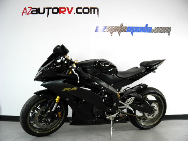 YAMAHA YZF-R6 RAVEN 2008 photo 21