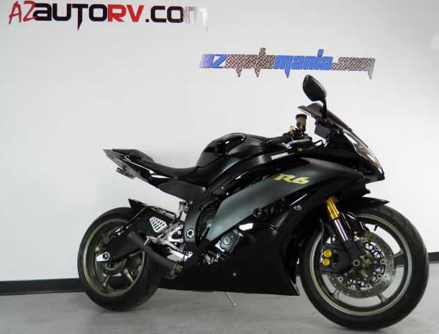 YAMAHA YZF-R6 RAVEN 2008 photo 23
