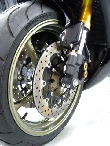 YAMAHA YZF-R6 RAVEN 2008 photo 7