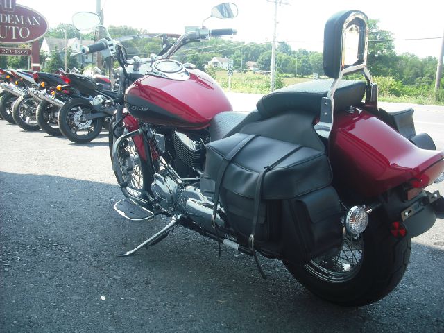 YAMAHA V-Star 1100 2009 photo 3