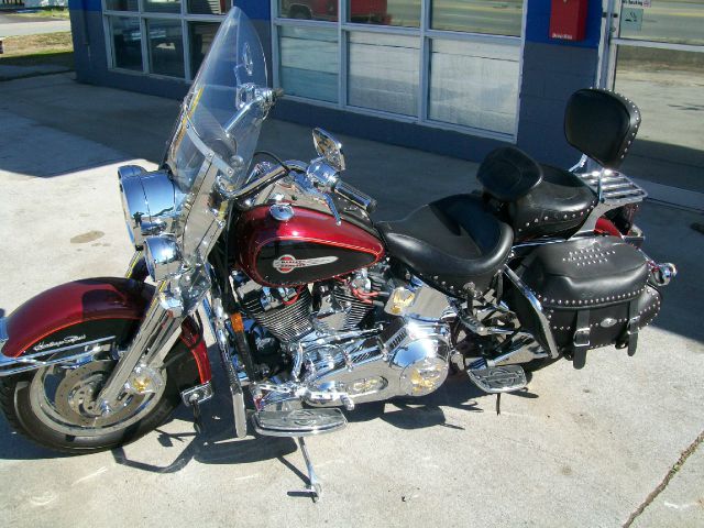 Harley Davidson Heritage Softtail 2002 photo 1