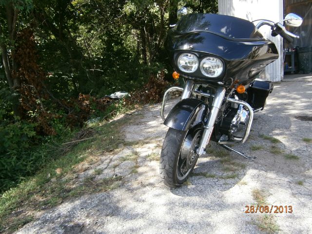 Harley Davidson ROADGLIDE 2011 photo 3