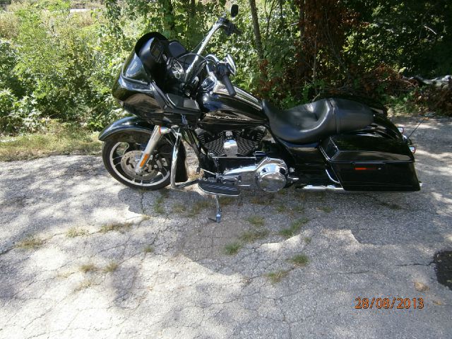 Harley Davidson ROADGLIDE 2011 photo 4