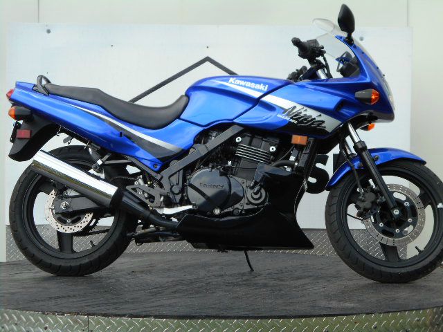 Kawasaki Ninja 500 2005 photo 1