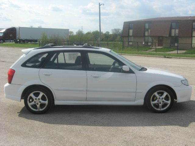 Mazda PROTEGE 5 2003 photo 3